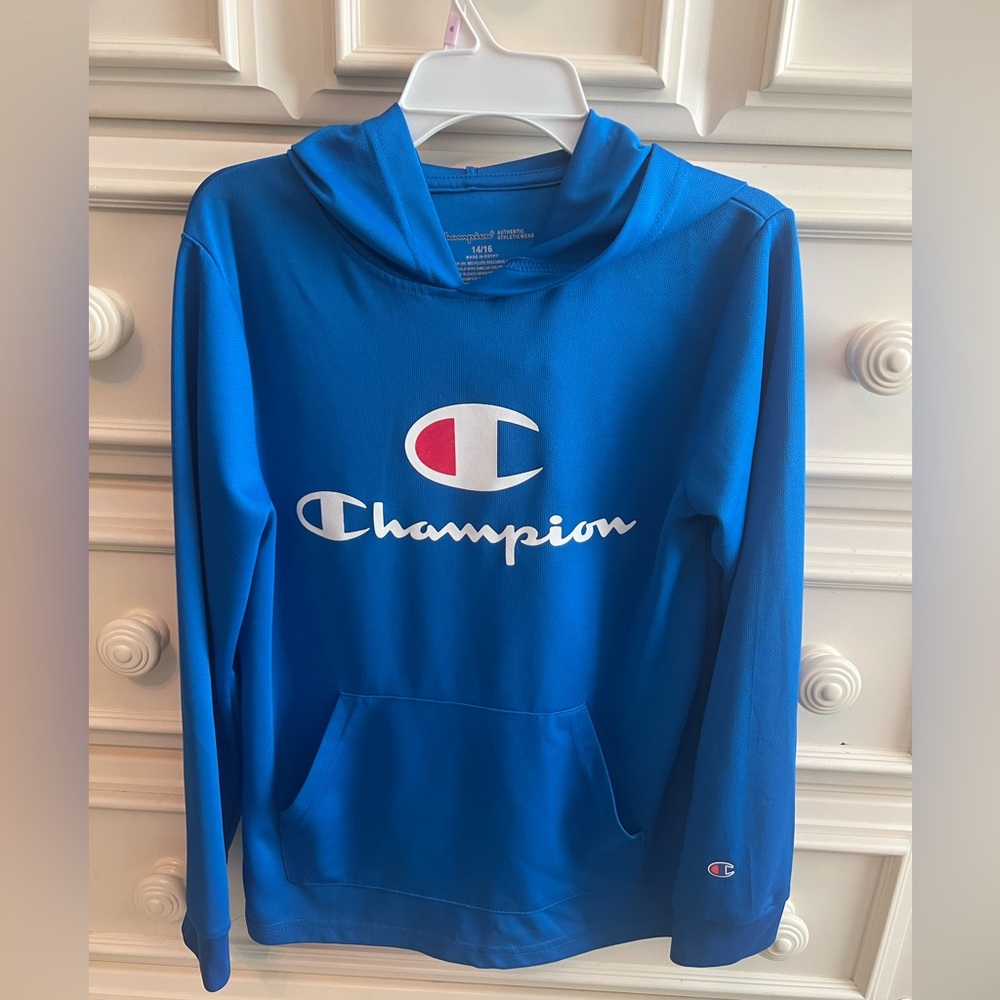 Boys size 14/16 Champion Long Sleeve with hood